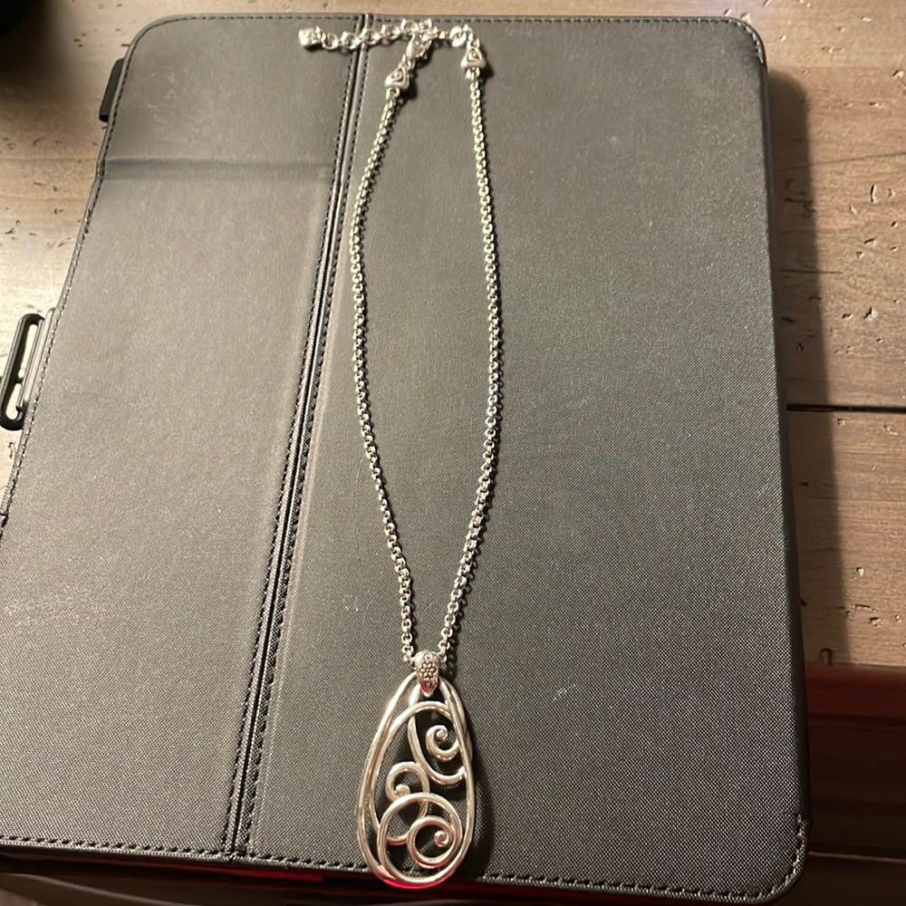 Brighton silver necklace with 2 piece pendant-17 1/2 length